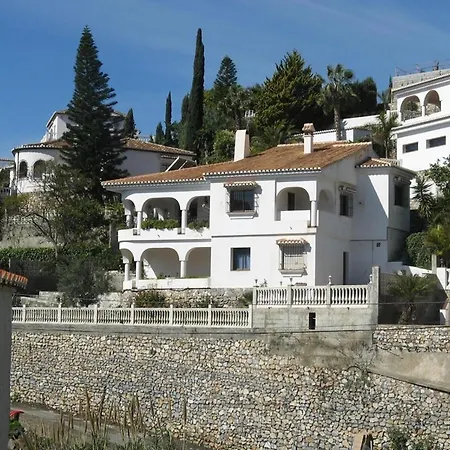 Andaluza Villa *